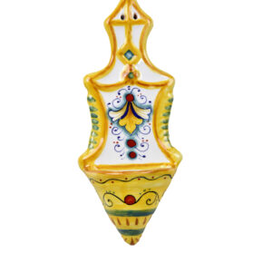 Acquasantiera in ceramica maiolica italiana con decorazione crocifisso e greche.